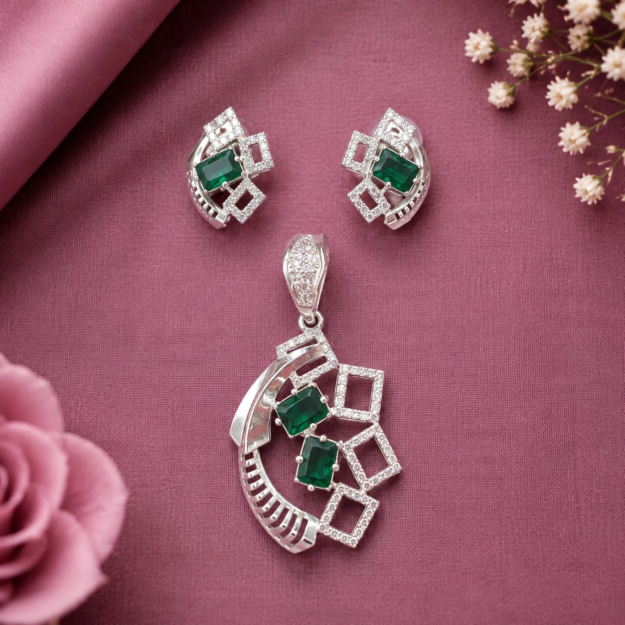 Topes & Pendant